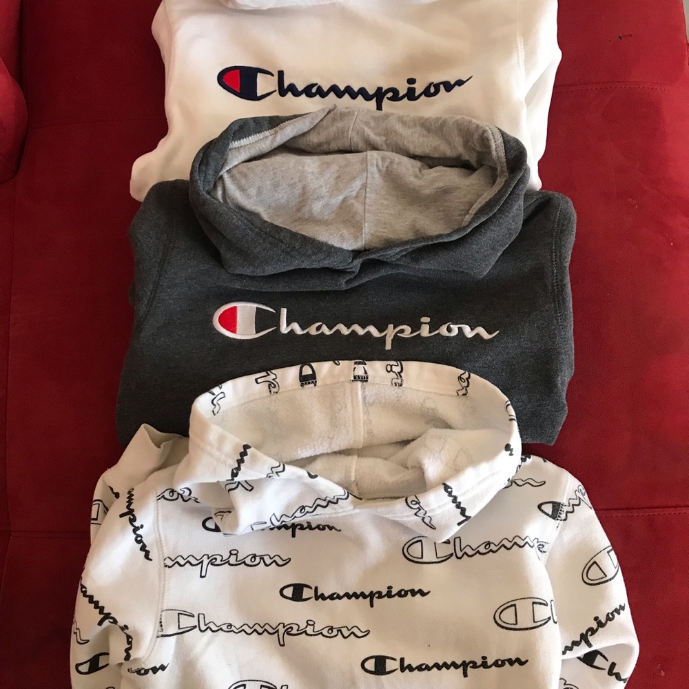 Youth boys size medium Champion bundle